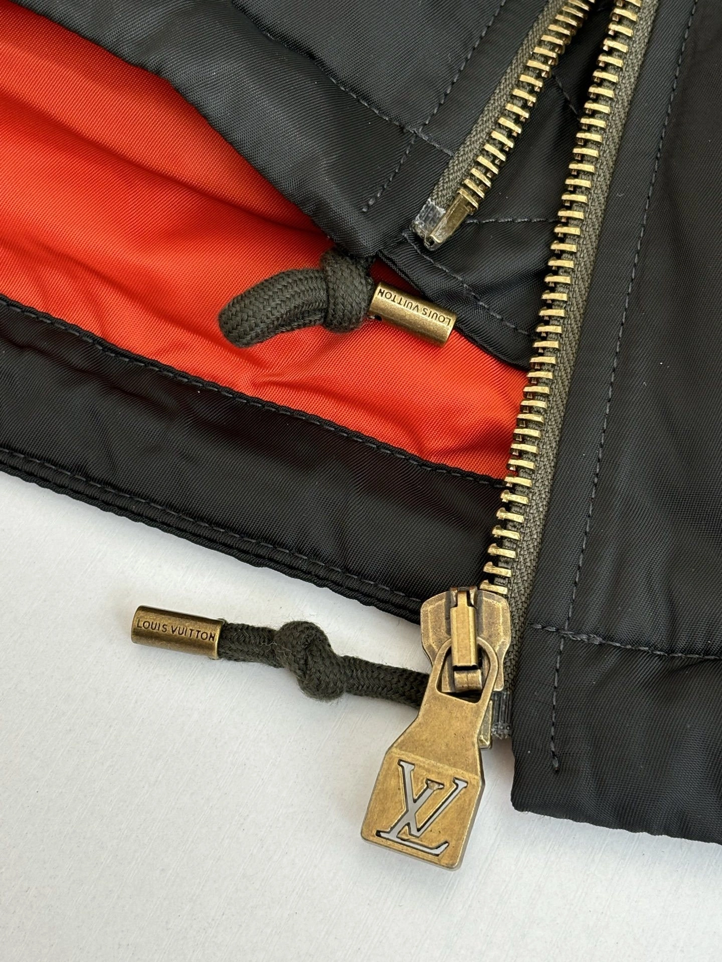 wg.luxury-- 8V item:E-F363I2337H